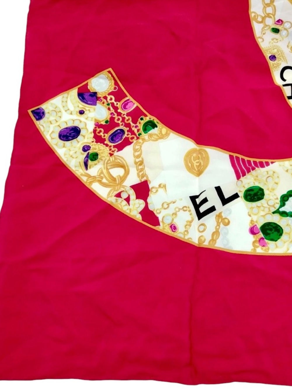 ✨🛍️ Chanel Red Multicolor CC Jewelry Pattern Silk Scarf - Picture 4 of 7